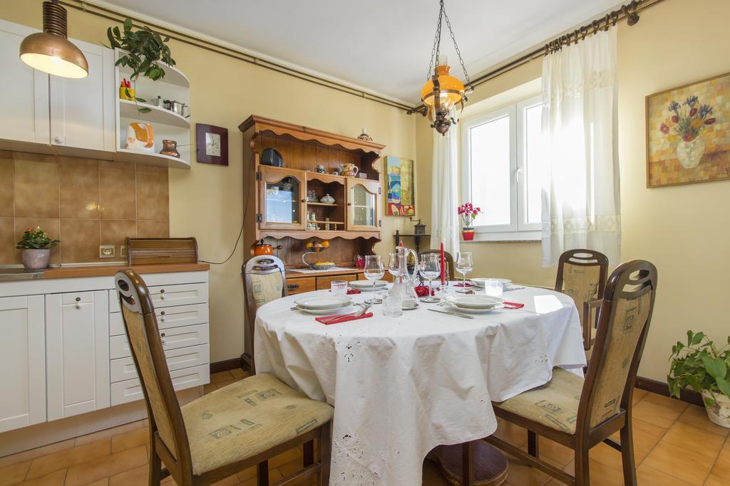 Moonshine Apartment With Magnificent View シベニク エクステリア 写真