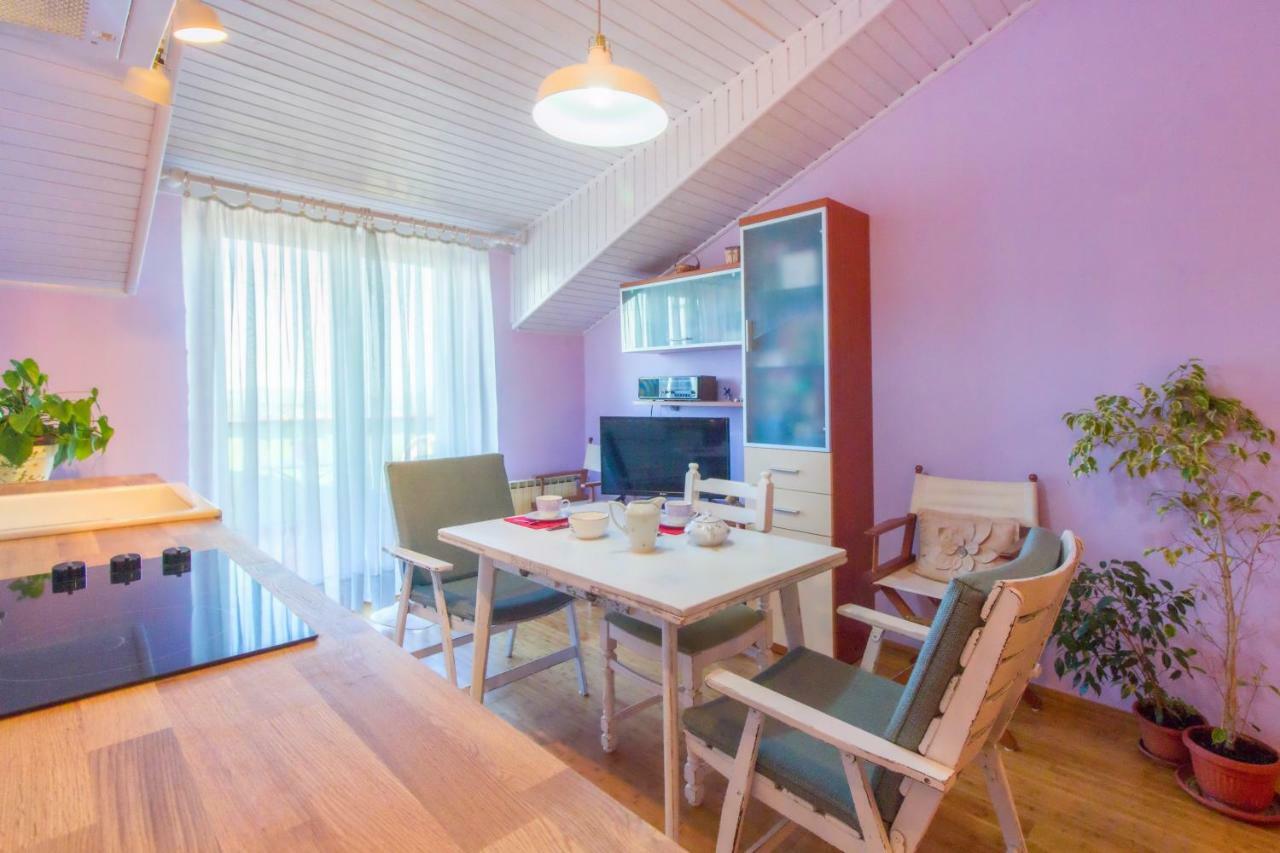Moonshine Apartment With Magnificent View シベニク エクステリア 写真